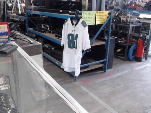 Chandail de football 81(xlarge)