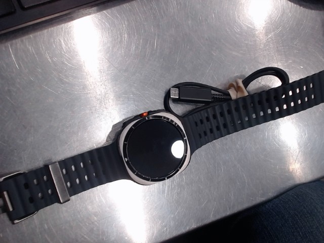 Galaxy ultra 47mm + chg