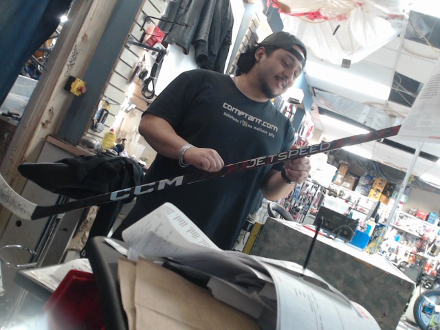 Baton hockey