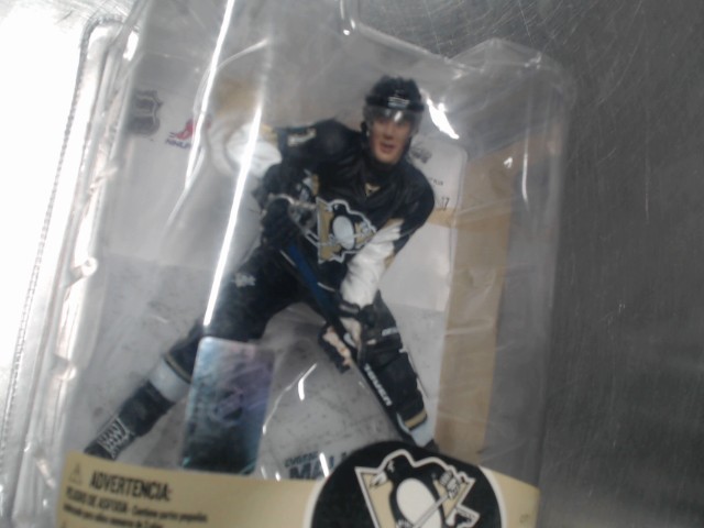 Evgeni malkin figurine