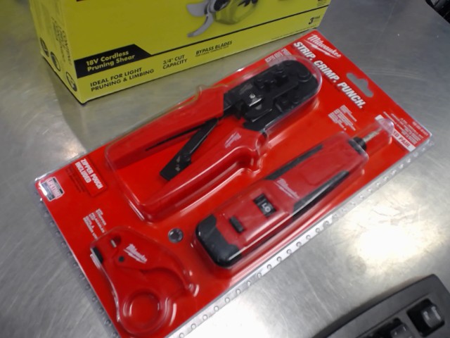 Impact punch tool