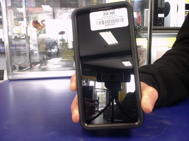 Telephone cellulaire 128go +otterbox