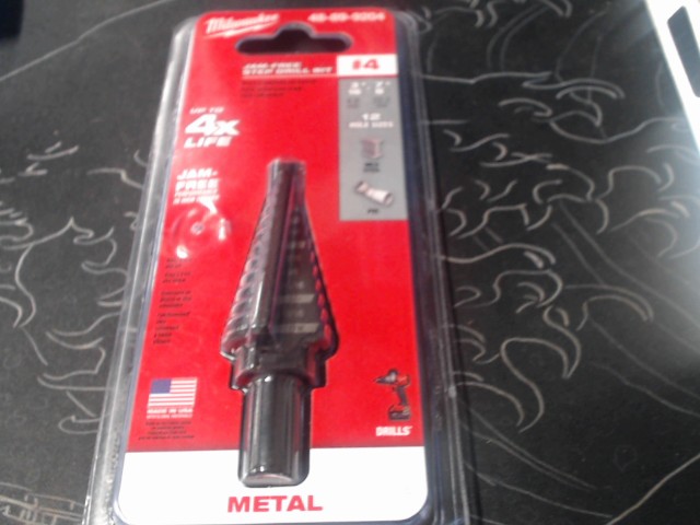 Milwaukee 3/16-7/8in jam free drill bit