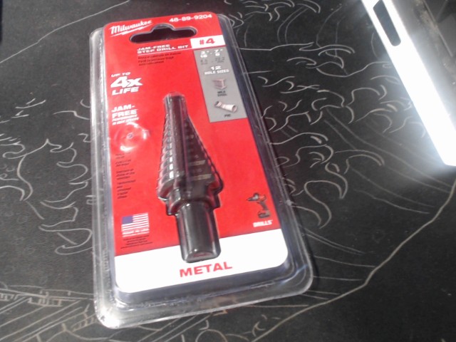 Milwaukee 3/16-7/8in jam free drill bit
