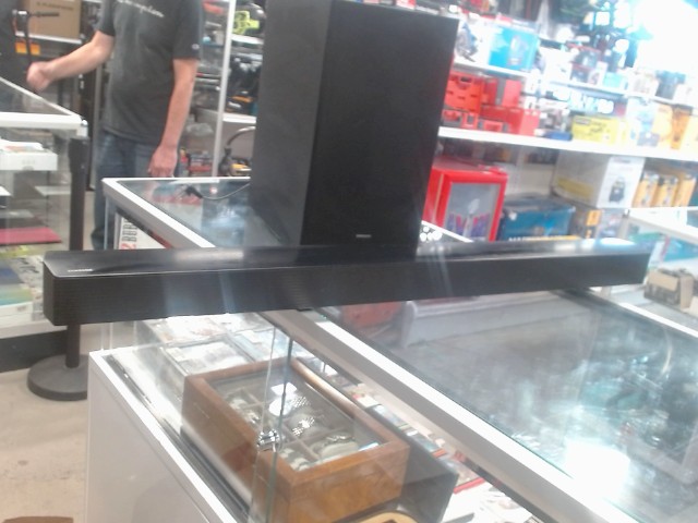 Soundbar samsung + sub