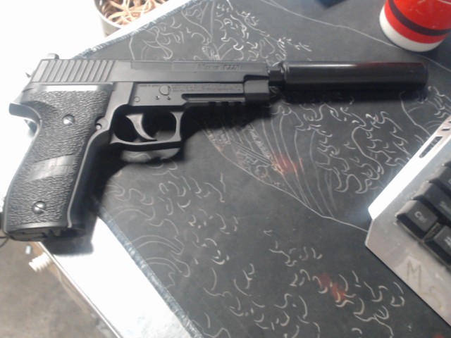 Airsoft gun hk sigsauger p226