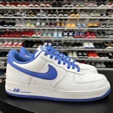 White medium blue size 13