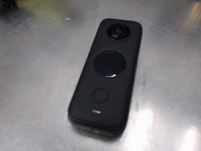 Camera insta360 one x2