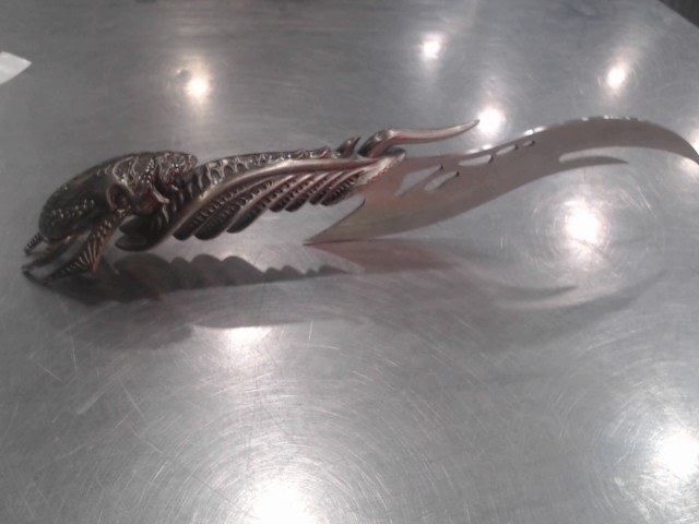 Dague inspirer de lunivers alien