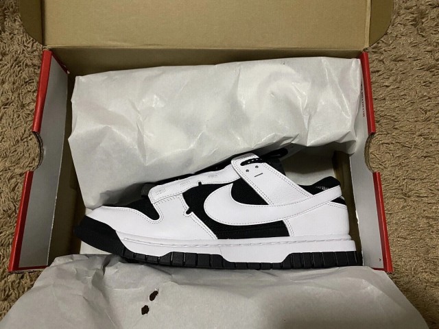Air dunk jumbo reverse panda size 12