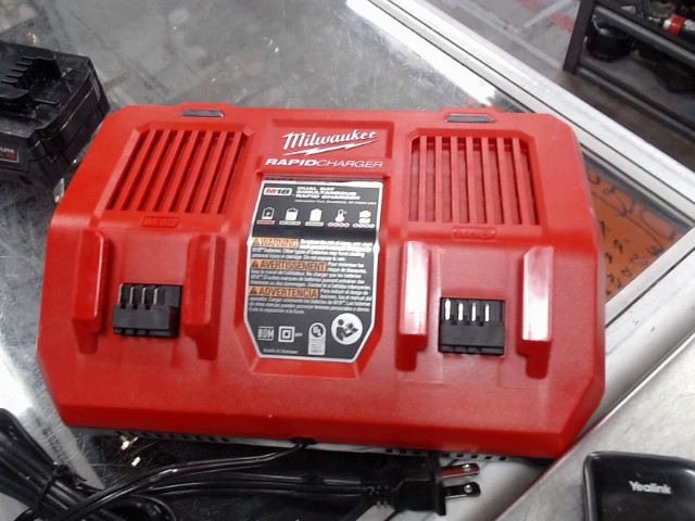 Chargeur de batterie double(fast charge)