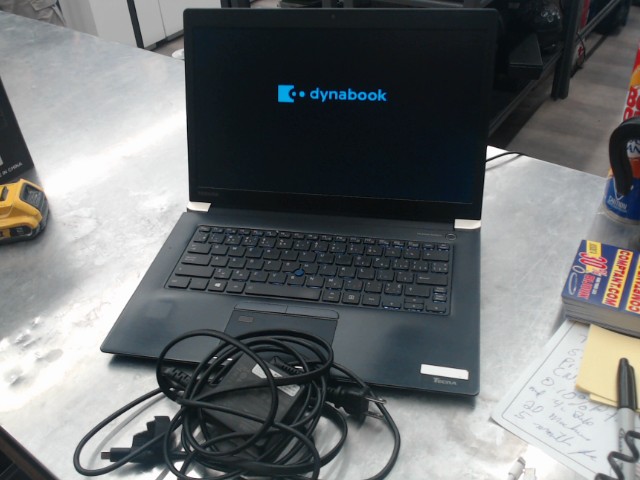 Laptop i5 8th 16gb pw @0000