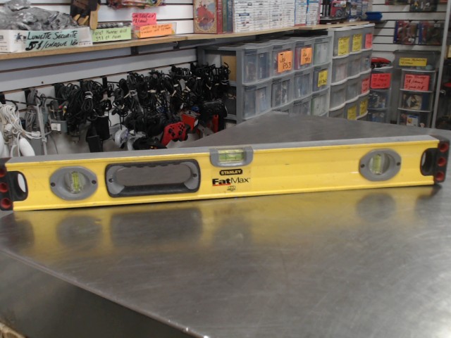 Niveau fat max de stanley(2ft)