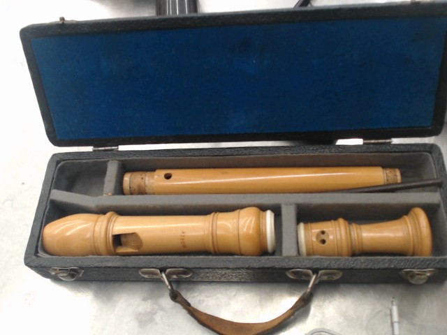 Flute en bois pour �tudiant