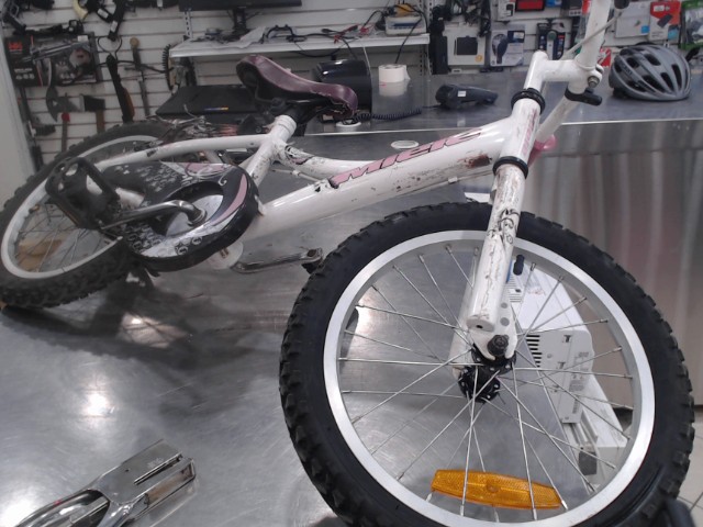 Velo enfant (mini) pas de petite roue