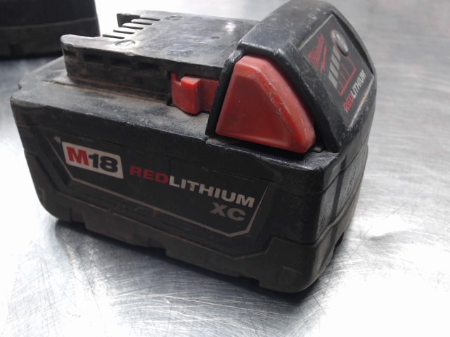 Batterie milwaukee 4emp m18