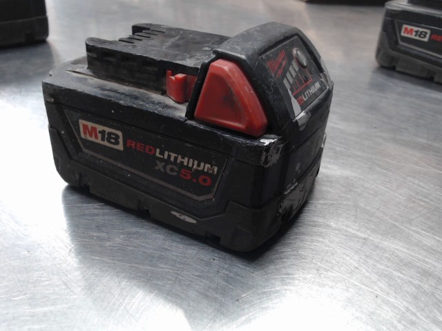 Batterie milwaukee 5emp m18