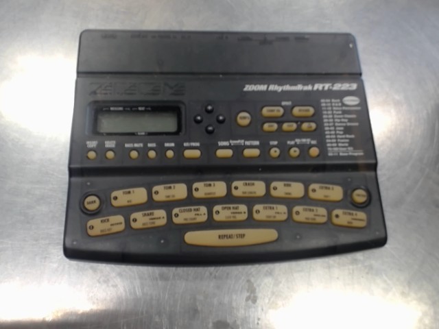 Rythm rt223 multi-effect