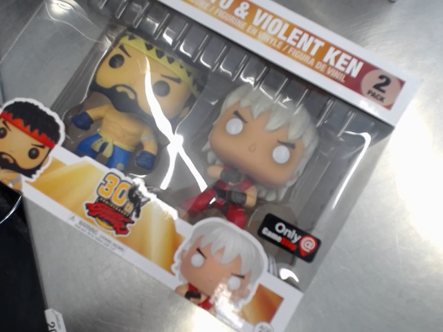 Funko pop hot ryu and violent ken