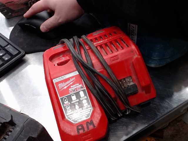 Charge rapide batterie milwaukee