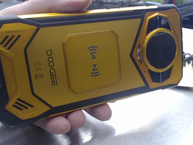 Telephone dogee 32gb ram orange