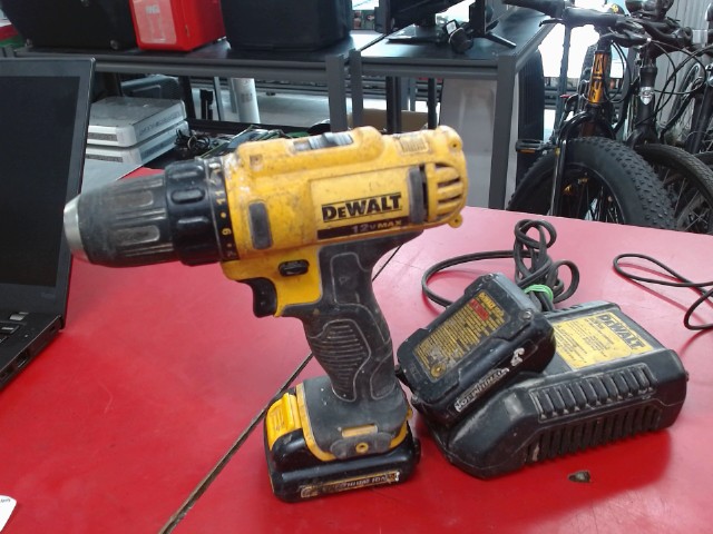 Perceuse 12v+2xbatterie 12v+chargeur