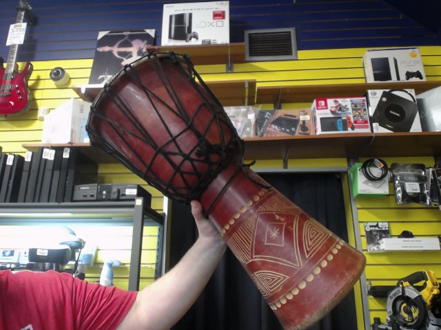 Djembe avec corde noire