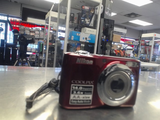 Apparaeil photo coolpix rouge