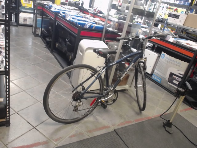 Velo hybride bleu medium 17 pouces