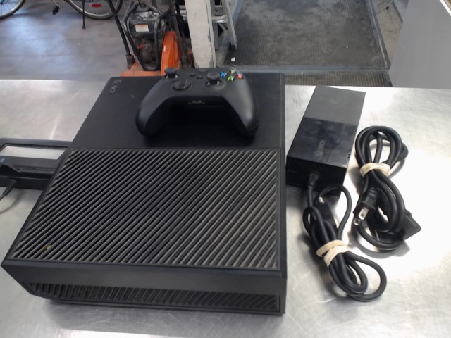 Xbox one + fil et man