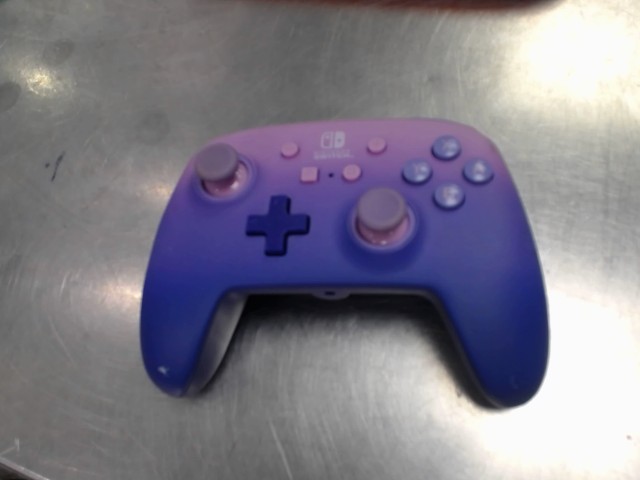 Manette de switch a fils