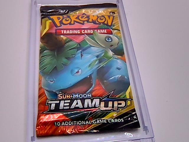 Pack team up sun & moon