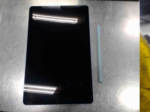 Tablette samsung s6 lite/64gb+crayon