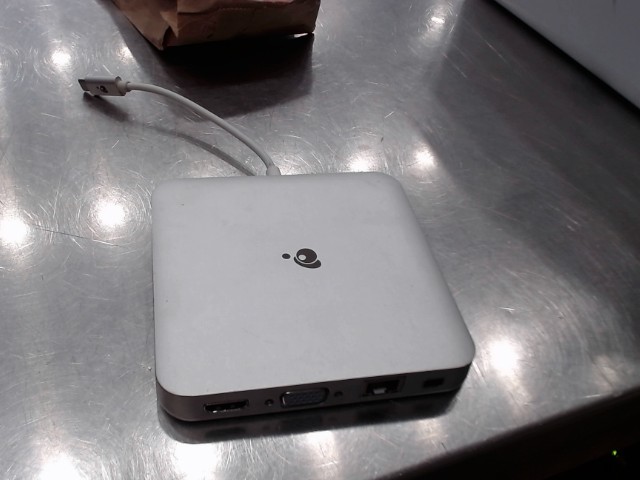 Usc-c compact docking station