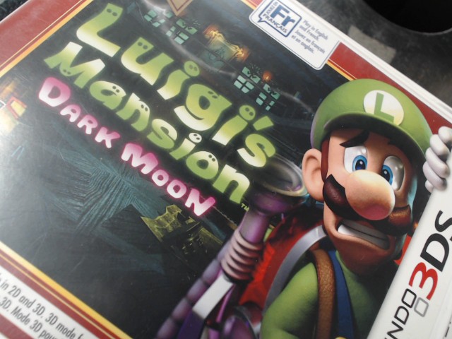 Luigi's mansion dark moon
