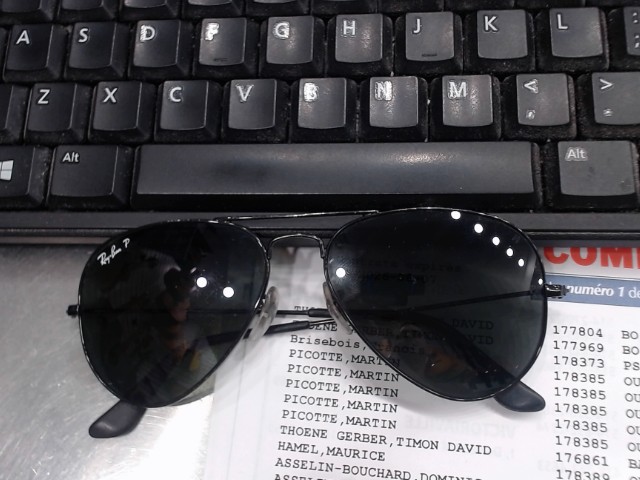 Lunette de soleil maganer