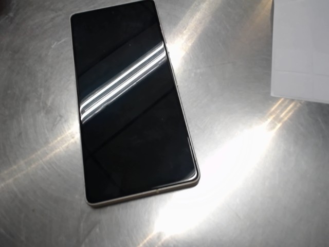 Google  pixel 7 blanc code 1685