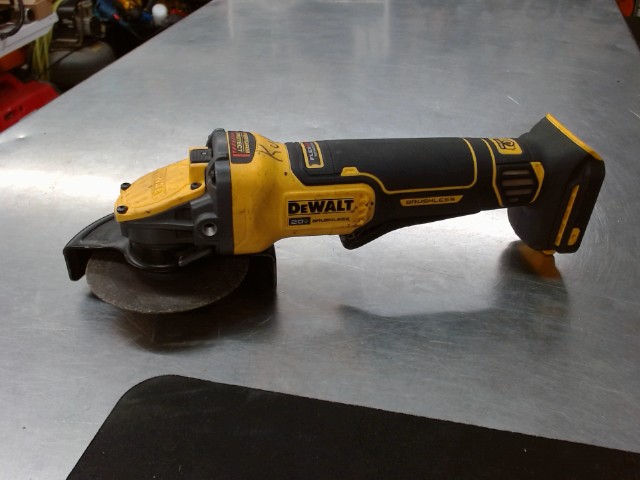 Grinder dewalt sans guard kub