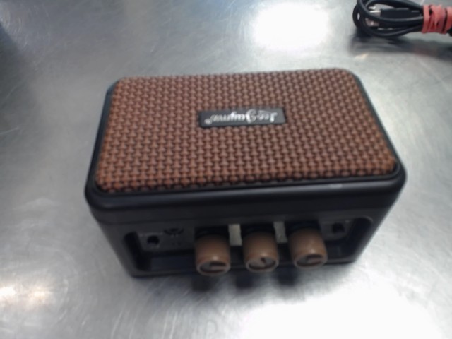 Electric guitar amp portative