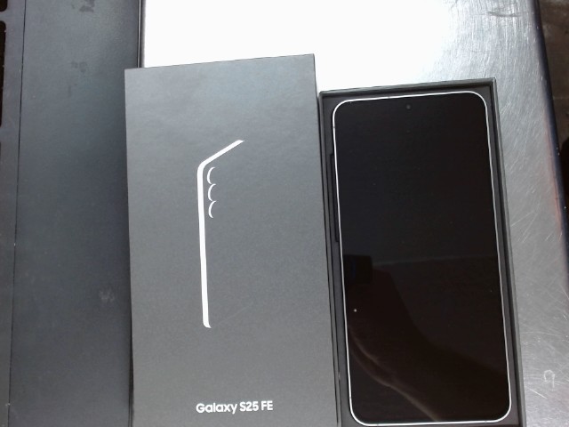 Samsung s25 fe dans boite neuf