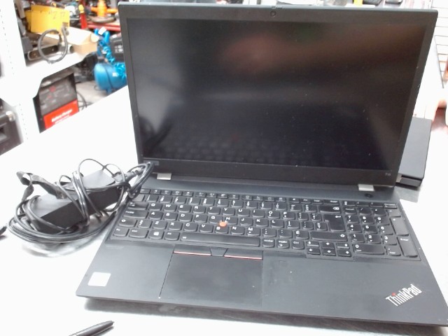 Portable lenovo thinkpad +chargeur