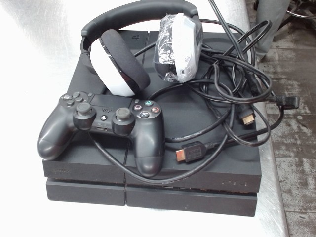 Playstation4 avec fil manette et ecouteu