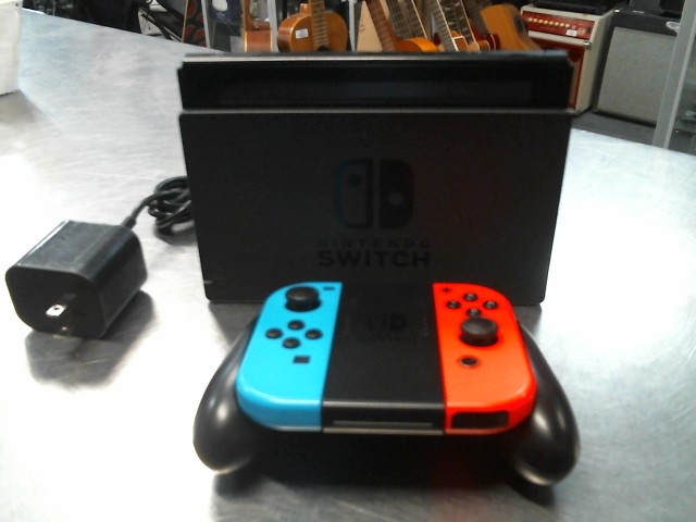 Switch avec dock et fils