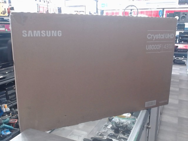 Smart tv 43po. + acc / neuf