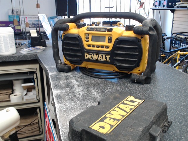 Worksite radio