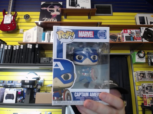 Figurine pop captain america