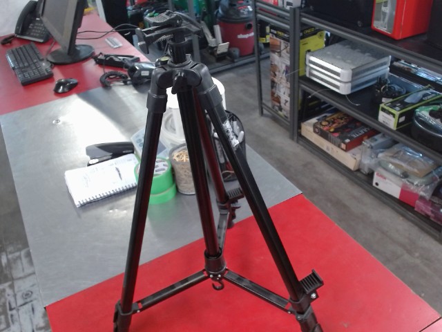 Stand pour camera trepied avec etui