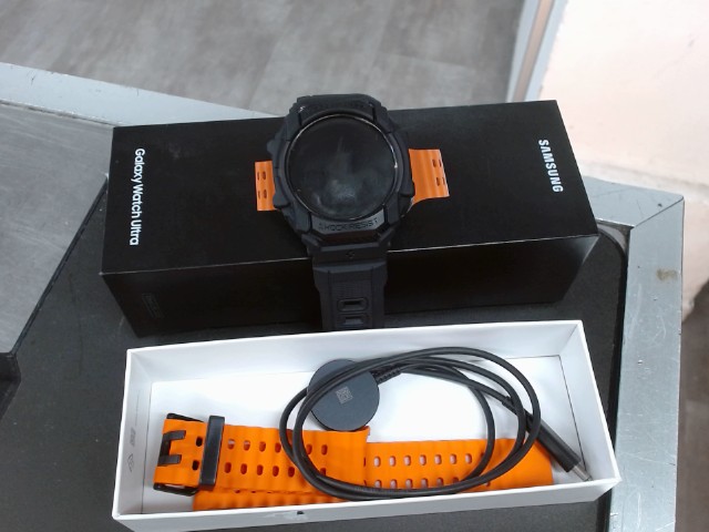 Smart watch acc complet
