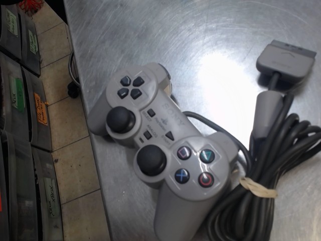Manette ps1 filaire