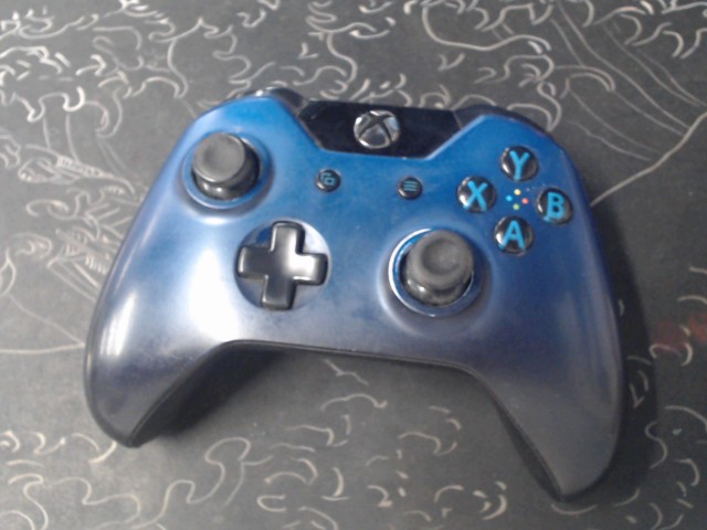 Manette xbox one bleue degrade